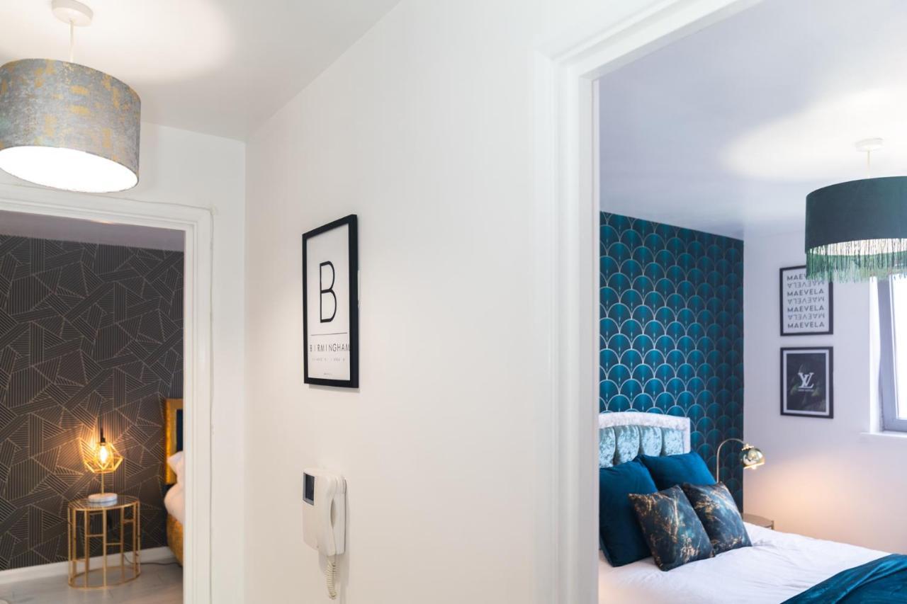 Maevela Apartments - Ultra Lavish Luxury 2 Bed Apartment City Centre - With Balcony - Free Secure Parking - Ps4 & Smart Tv'S Birmingham Exteriör bild