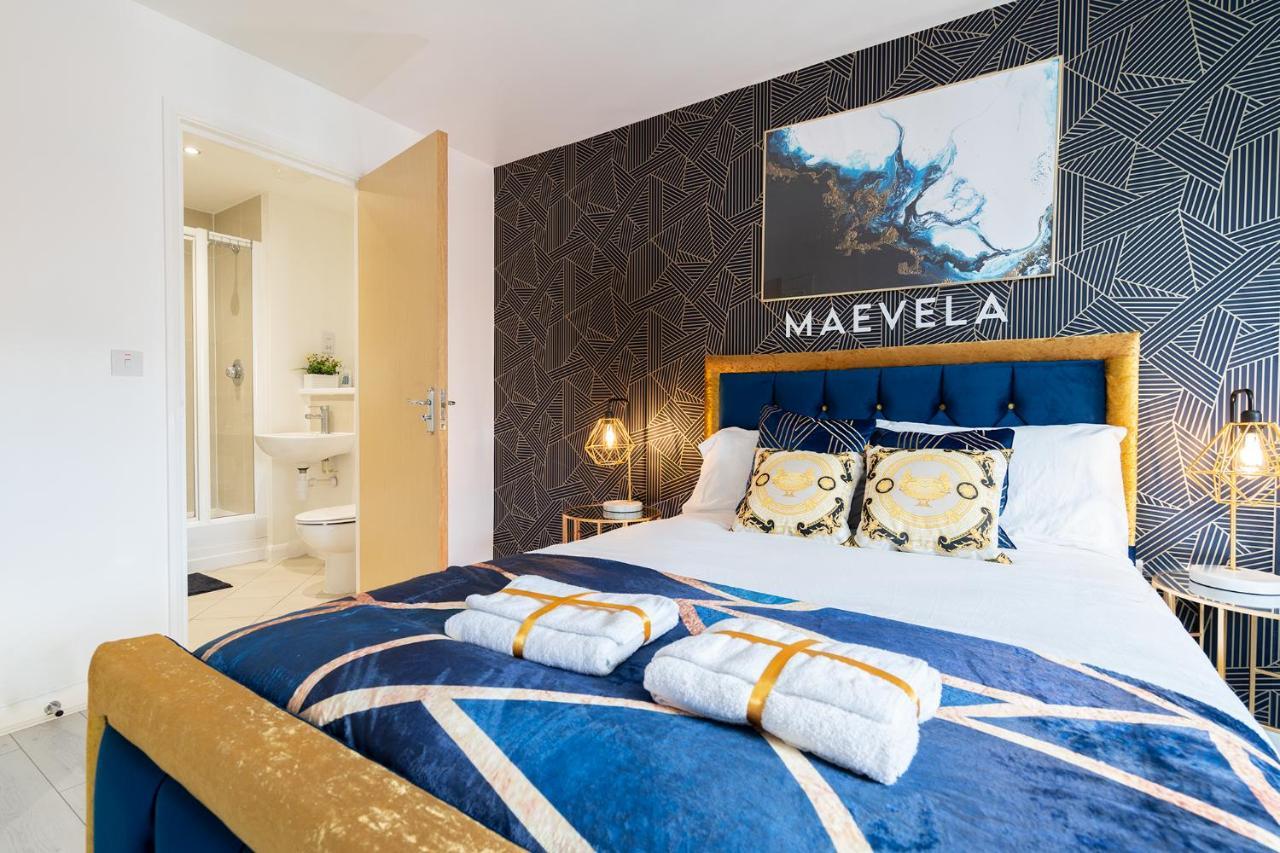 Maevela Apartments - Ultra Lavish Luxury 2 Bed Apartment City Centre - With Balcony - Free Secure Parking - Ps4 & Smart Tv'S Birmingham Exteriör bild