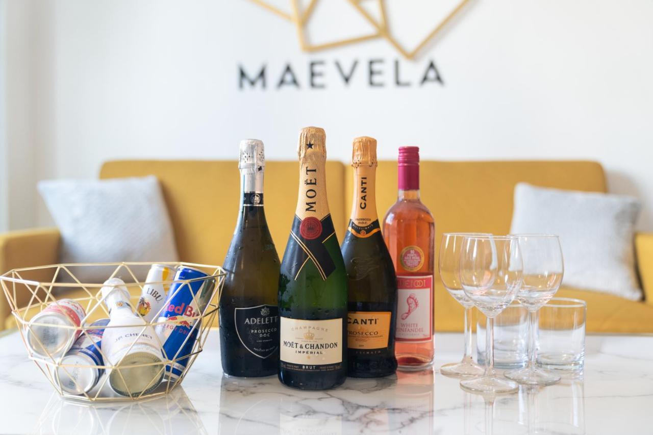 Maevela Apartments - Ultra Lavish Luxury 2 Bed Apartment City Centre - With Balcony - Free Secure Parking - Ps4 & Smart Tv'S Birmingham Exteriör bild