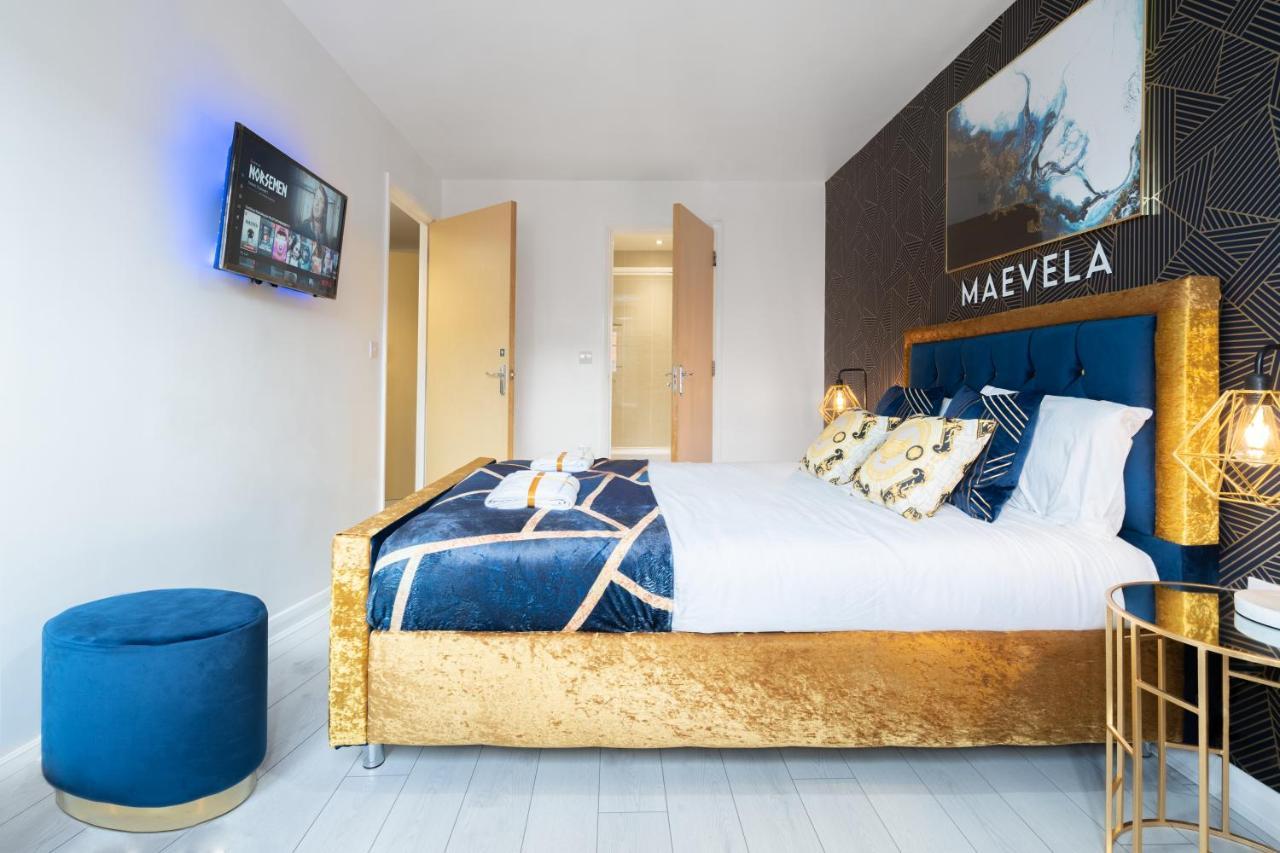 Maevela Apartments - Ultra Lavish Luxury 2 Bed Apartment City Centre - With Balcony - Free Secure Parking - Ps4 & Smart Tv'S Birmingham Exteriör bild